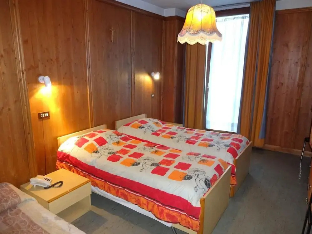 Hotel Calalzo