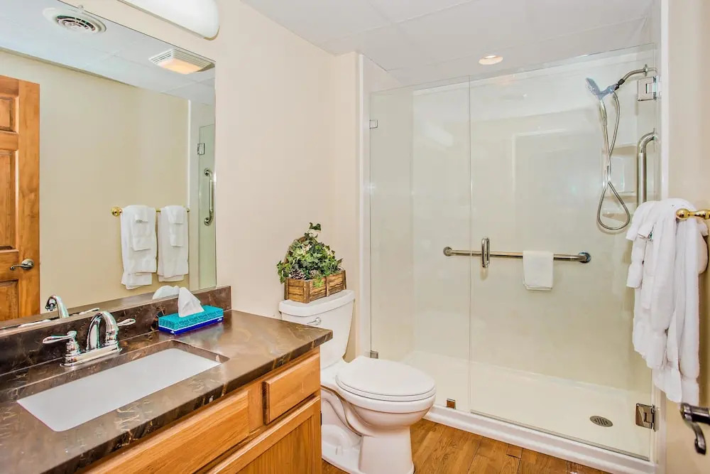 Whispering Pines 253
