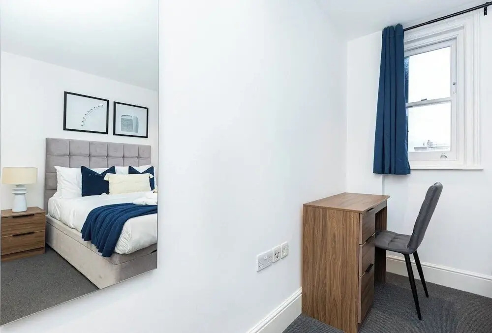 Elegant Three-bed Marylebone Flat Near Oxford Circus!