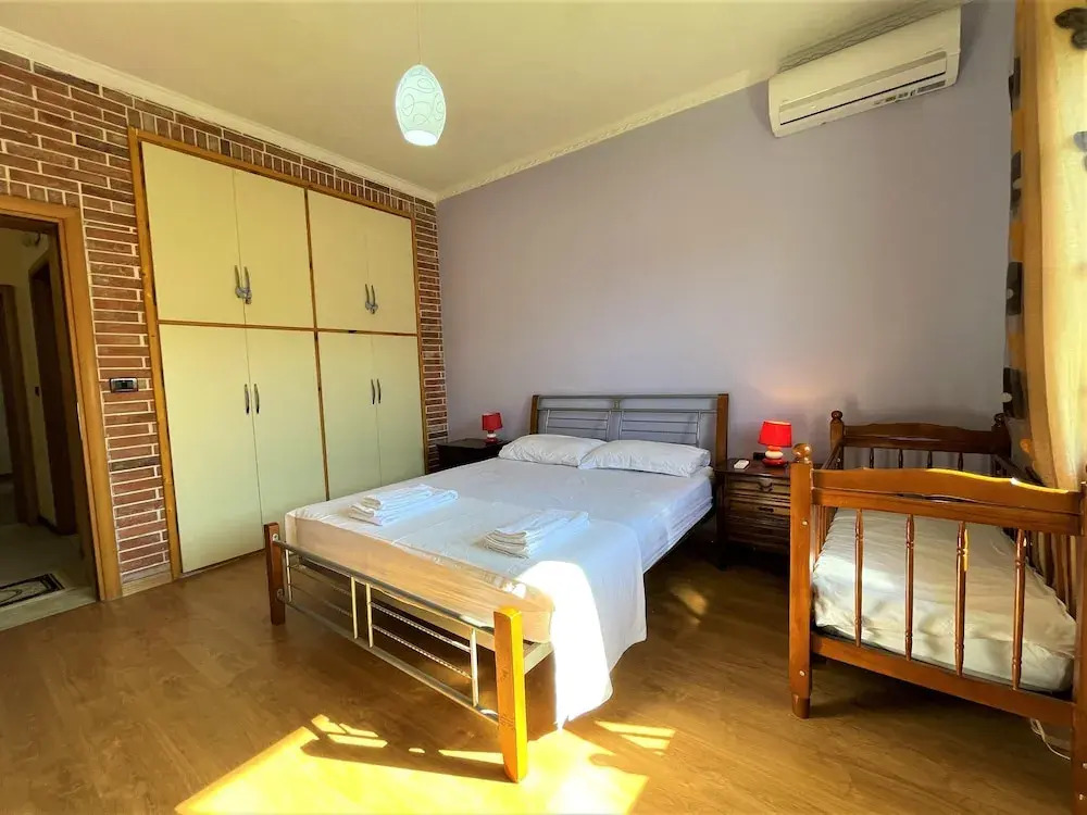 Charming 3-bed Apartment in Vlore