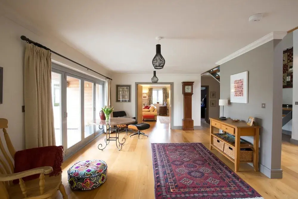 Stunning 5 Bed Garden Home - Oxford