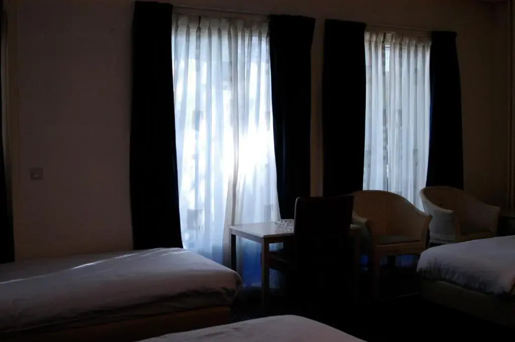 Hotel 83