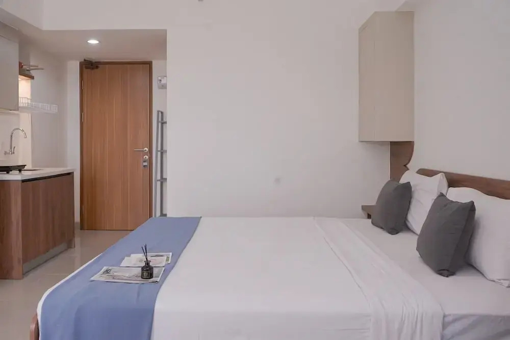 Brand New and Spacious Studio Room at Cisauk Point Apartment