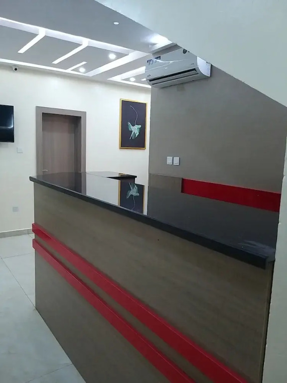MITOS LUXURY SUITES