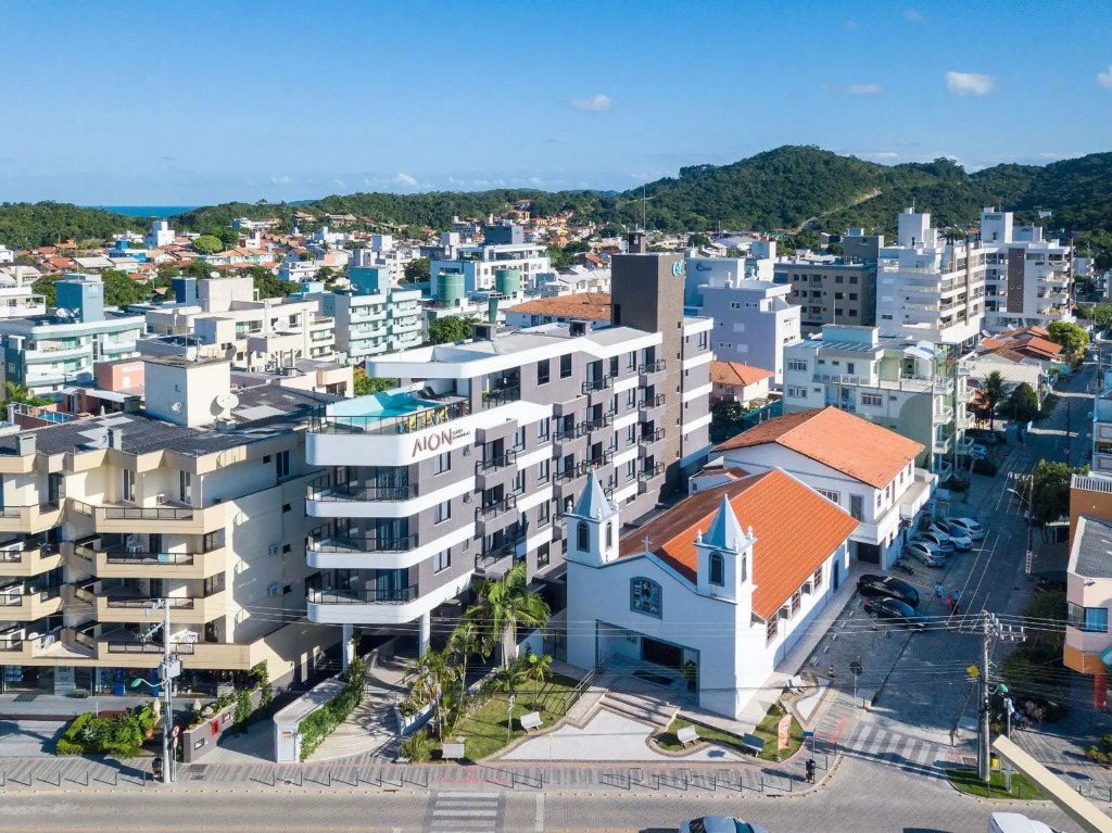 AION suítes 203 - Compacto e luxuoso Loft - Rooftop com piscina e academia - À poucos passos da praia