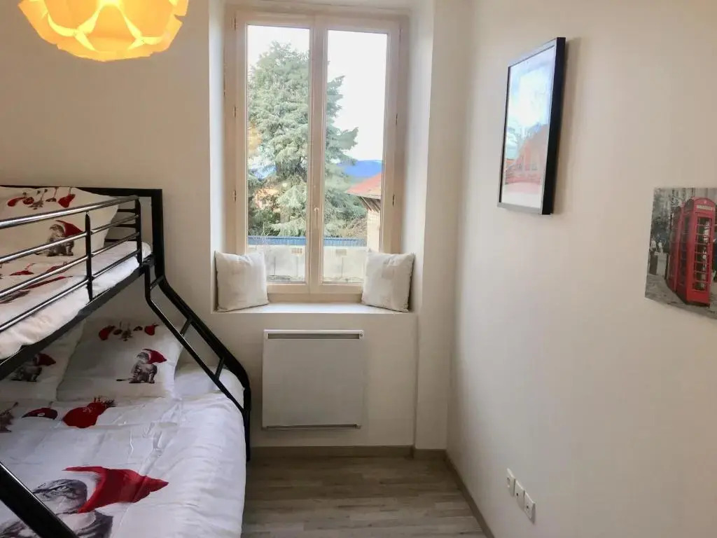 Proche de Walibi,Appartement 4 personnes tout confort au calme