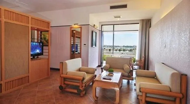 Tam Giang Resort  Spa