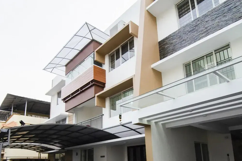 Six Gems by OYO Rooms