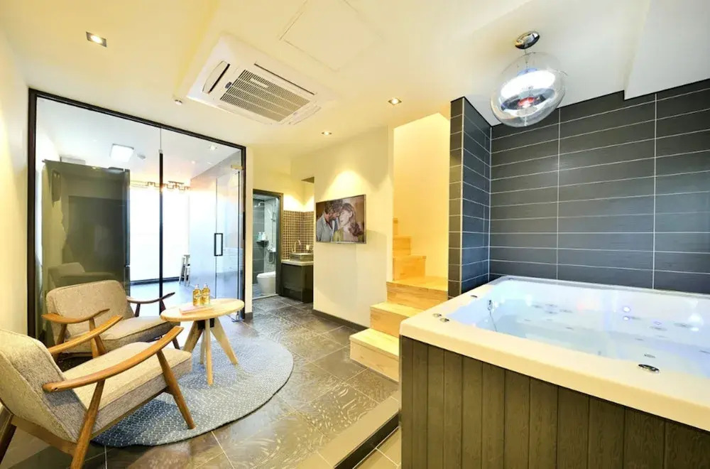 Ruhe Pool Villa
