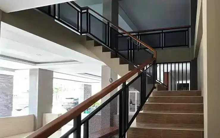 Urbanview TWH Costel near Stadion Maguwoharjo Yogyakarta