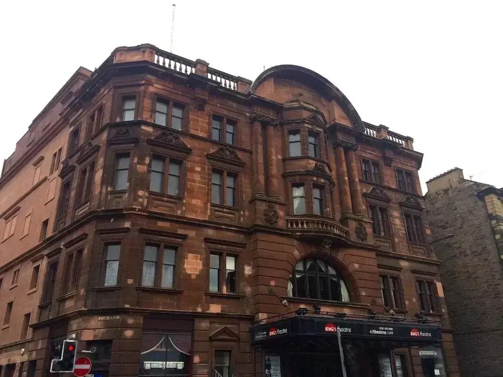 Cosy 2 Bedroom Apartment in Edinburgh