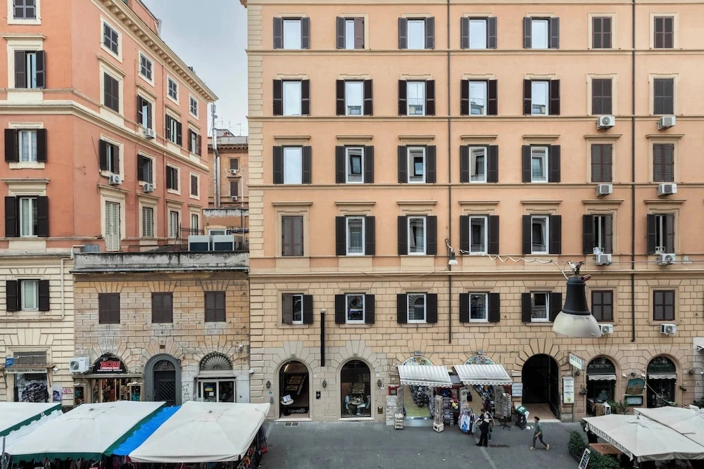 Numa Rome Condotti