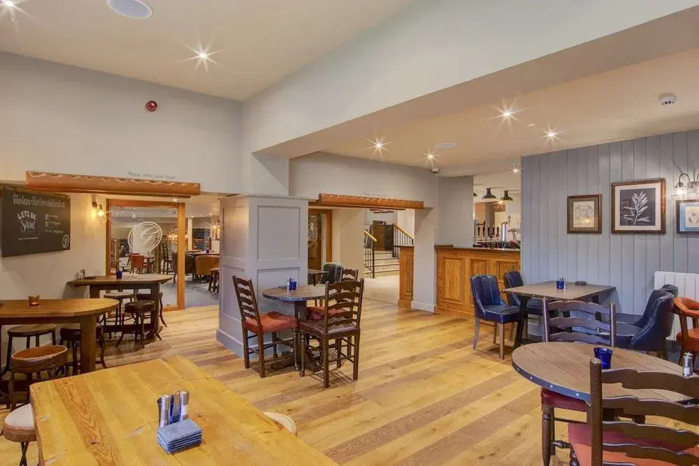 The Gissons Hotel - Exeter Airport & M5
