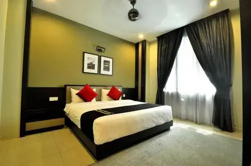 Iris Luxury Service Villa