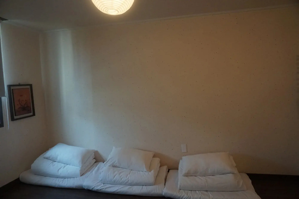 Grim Garden Guesthouse