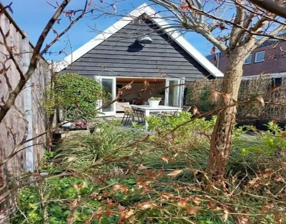 Dirkshorn Holiday Home for 4