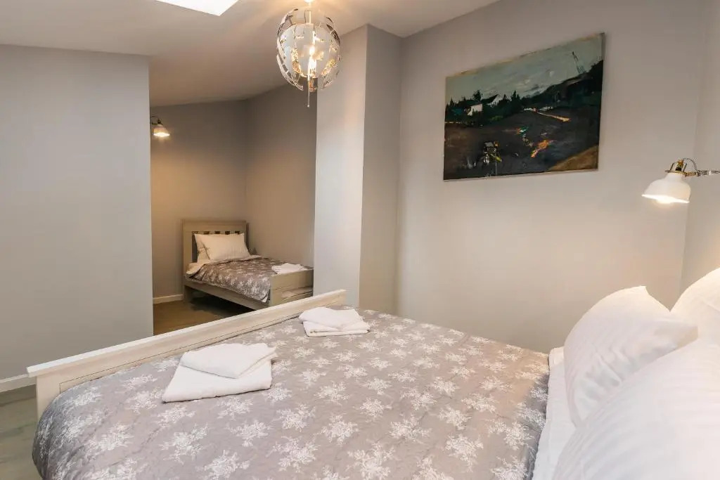 YellowBoot Aparthotel