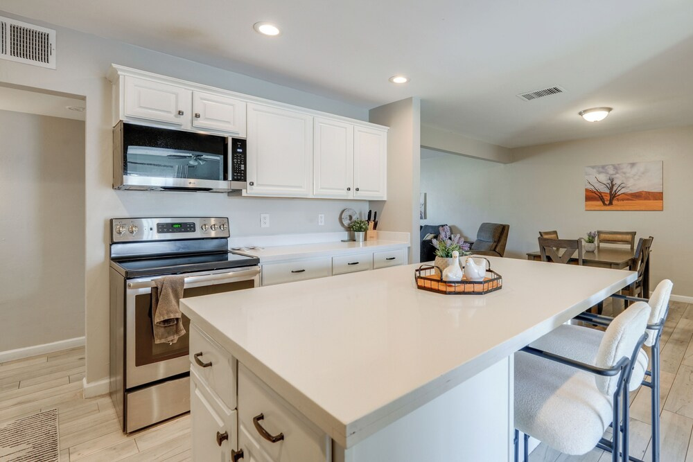 Stylish & Central Mesa Home With Private Pool!