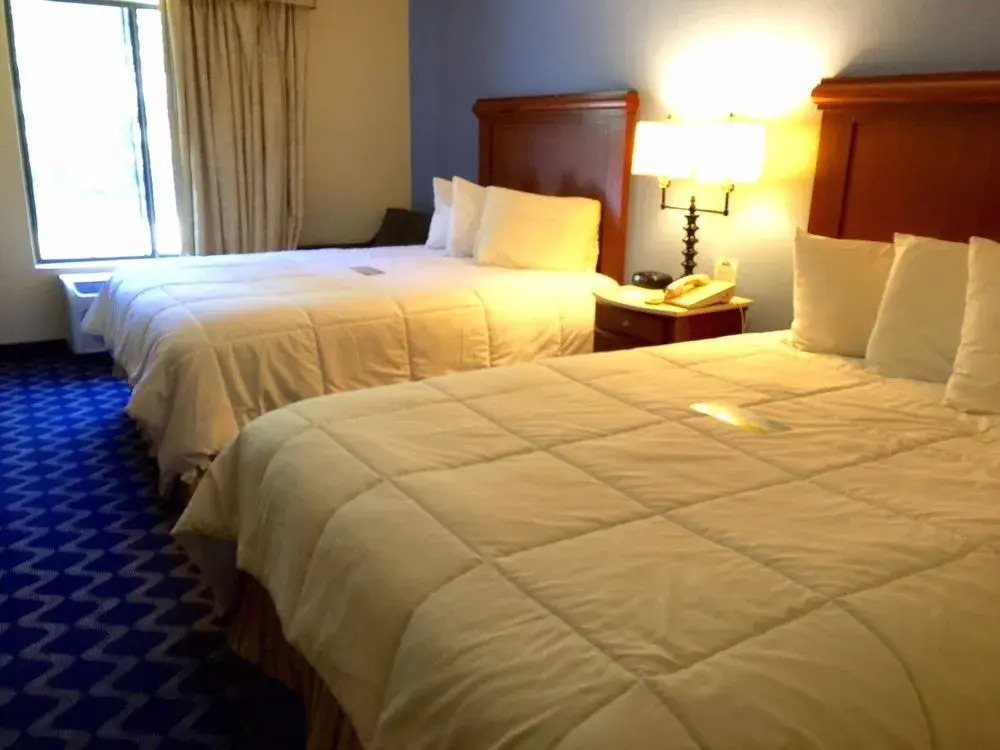 Days Inn Niantic Near Casinos