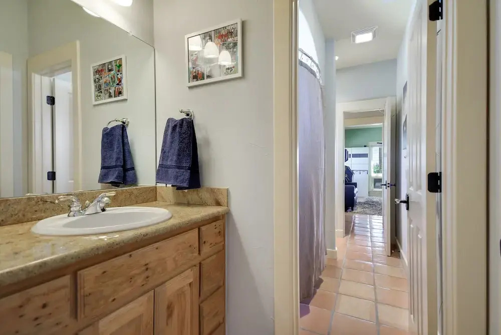 The Authentic Atx Experience Estate 5 Bedrooms 5 Bathrooms Home