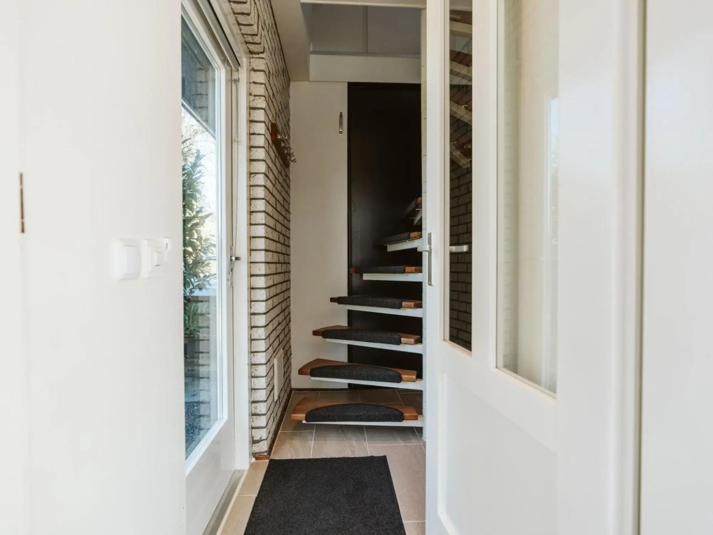 beautiful spacious and bright holiday home for 4 people