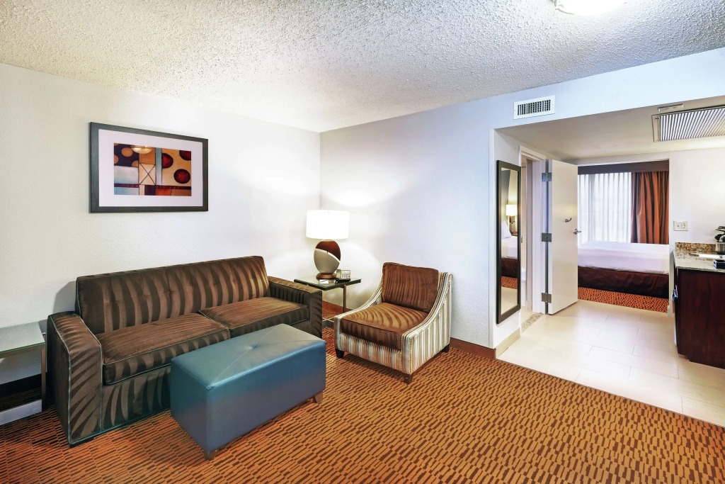 Embassy Suites by Hilton Dallas Market Center