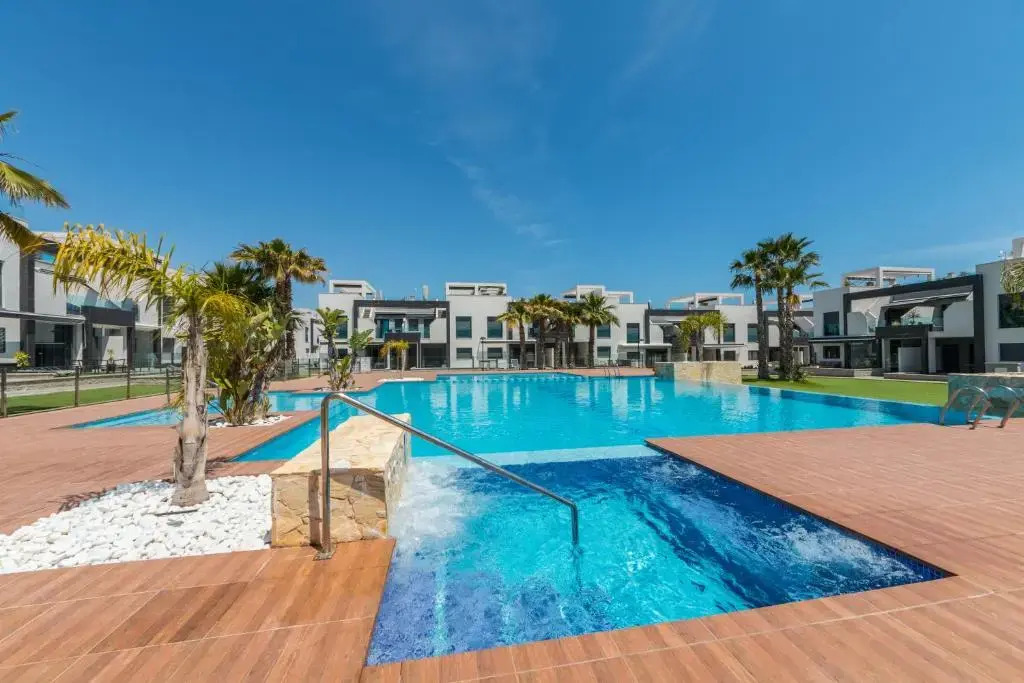 Oasis Beach F 3003