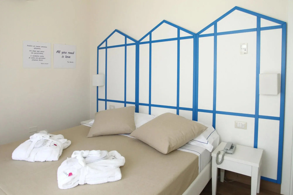 Mini Hotel