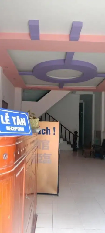 Nha Nghi Bao Tran