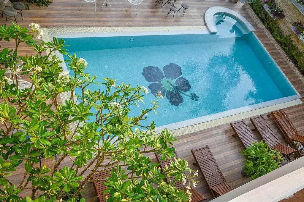 White Boutique Hotel and Spa