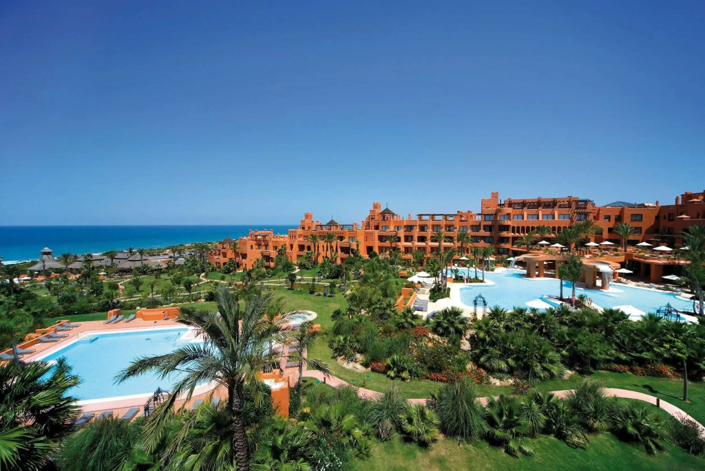 Novo Resort The Residence Luxury Apartments by Barceló