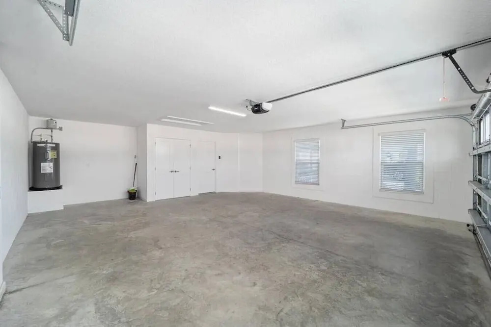 561g Massive Newly Built 3 Bedroom