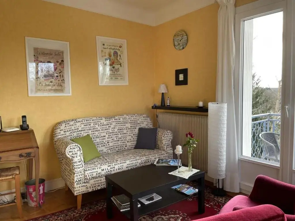 Appartement Vichy, 2 pièces, 2 personnes - FR-1-489-302