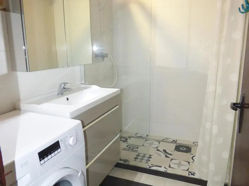 Appartement Saintes-Maries-de-la-Mer, 2 pièces, 4 personnes - FR-1-475-7
