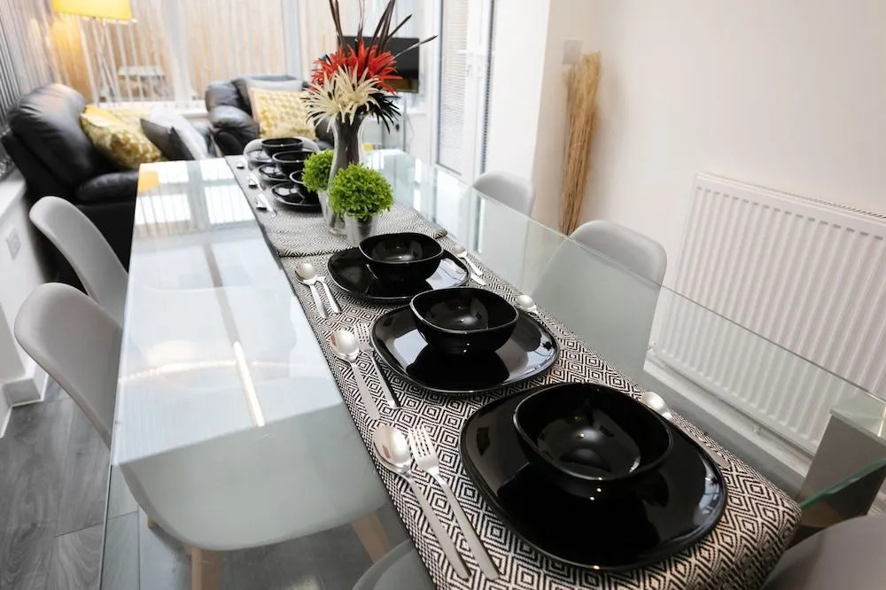 Nottingham Top Serviced Home