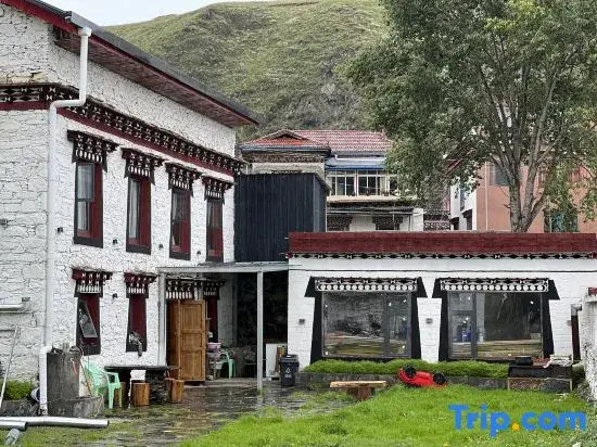 Kangding Yangcang Starry Sky Homestay (Tagongzhen Branch)