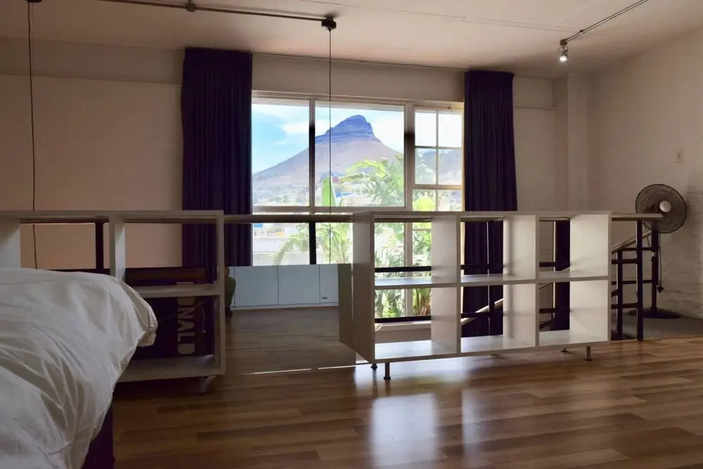New York Style Loft Apartment With Safe Parking And Pool