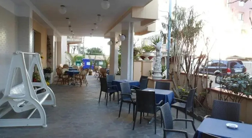 Hotel Clara
