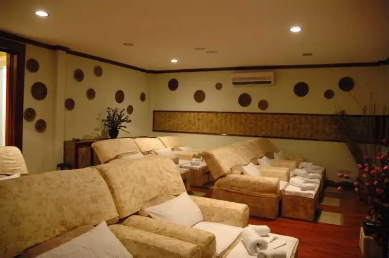 Lohas Hotel