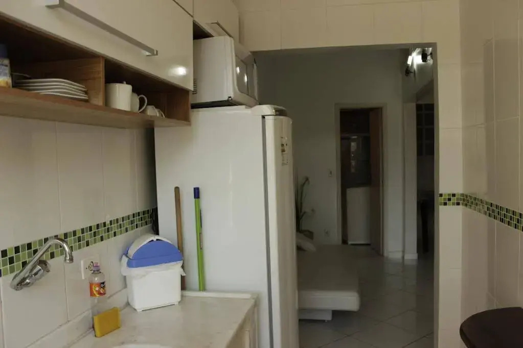 Apartment in Copacabana 50m From the Beach Cavirio Sc201