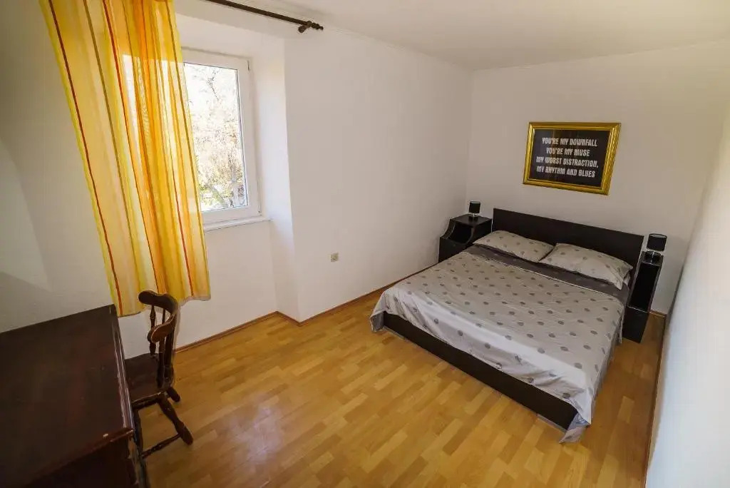 Villa Alithia Silver