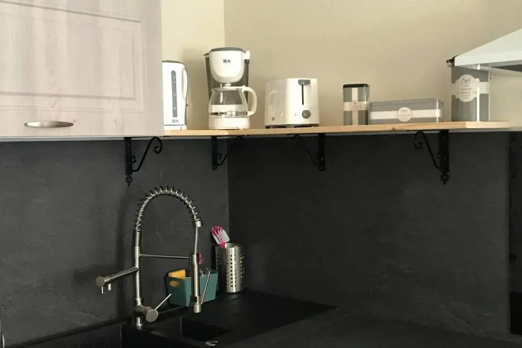 apartment (80m2) 3 bedrooms (up to 8 pers) town centre Menton