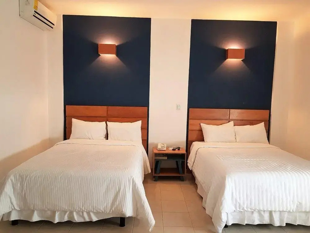 Residencias Mexico Inn Salamanca