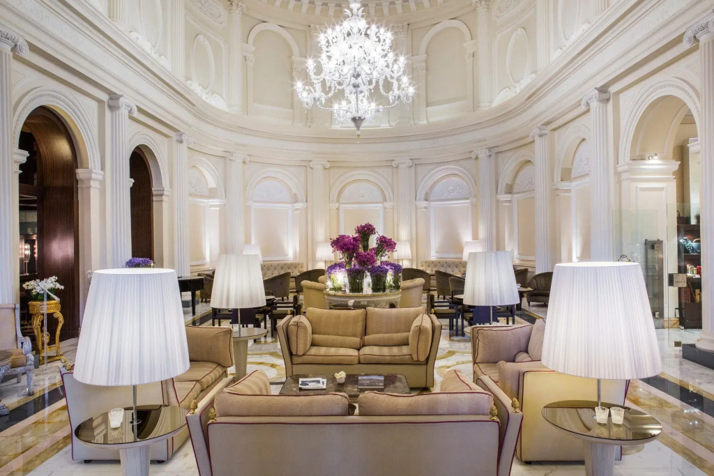 Anantara Palazzo Naiadi Rome Hotel - A Leading Hotel of the World