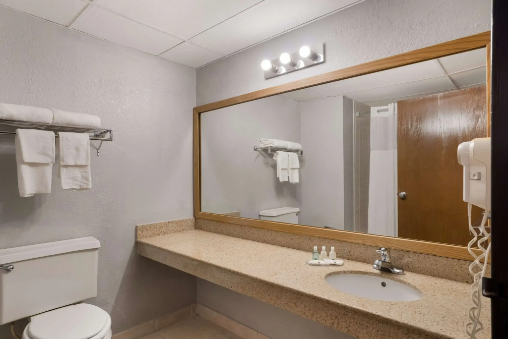 Quality Inn Alice