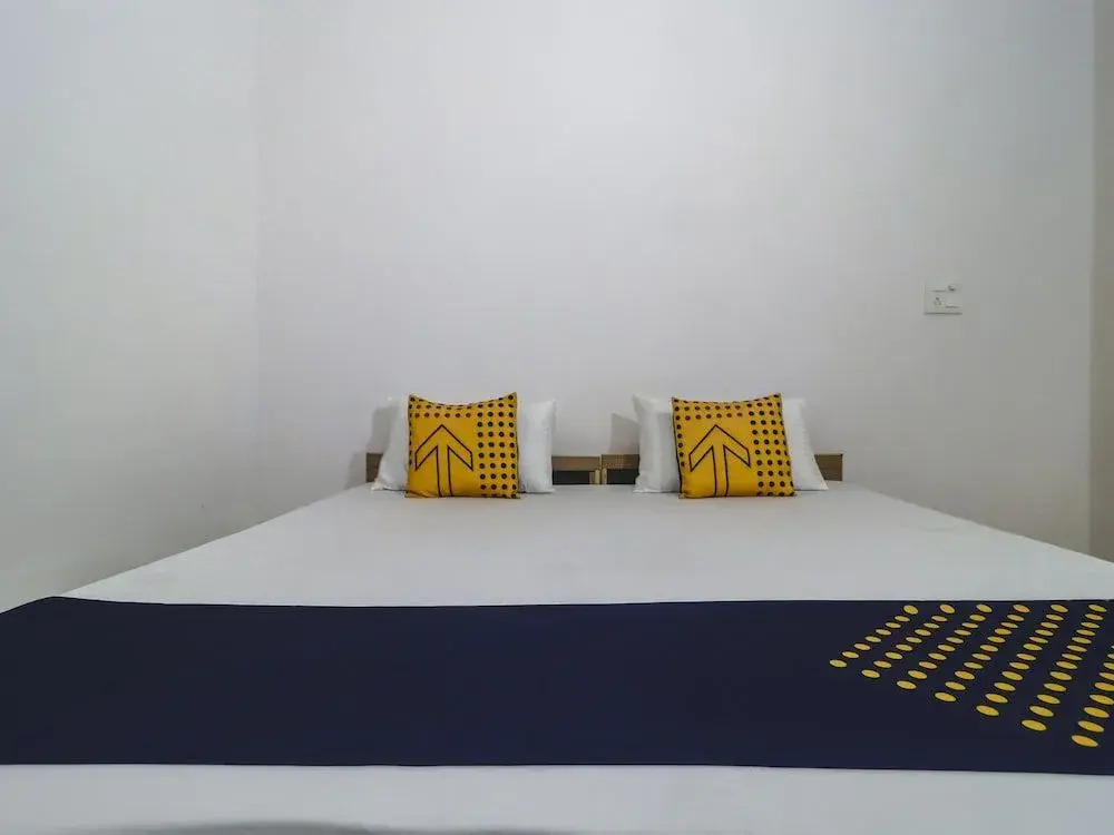 Spot On 47436 Motel Vishesh