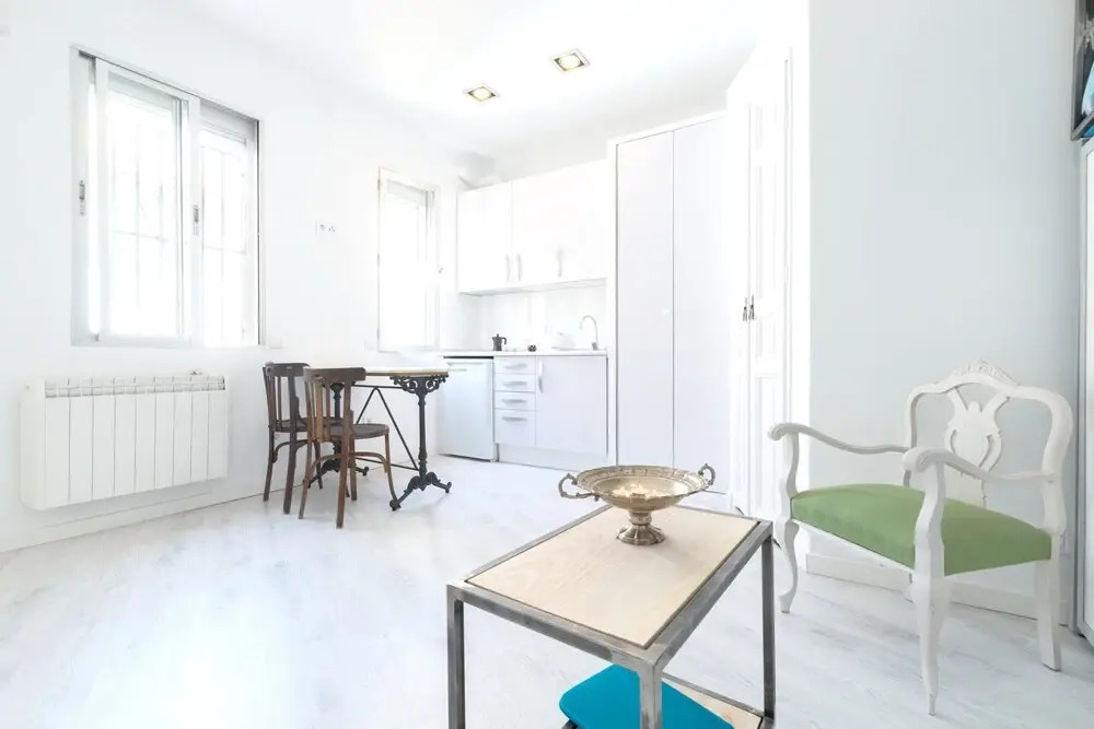 Studio in Madrid, With Wifi