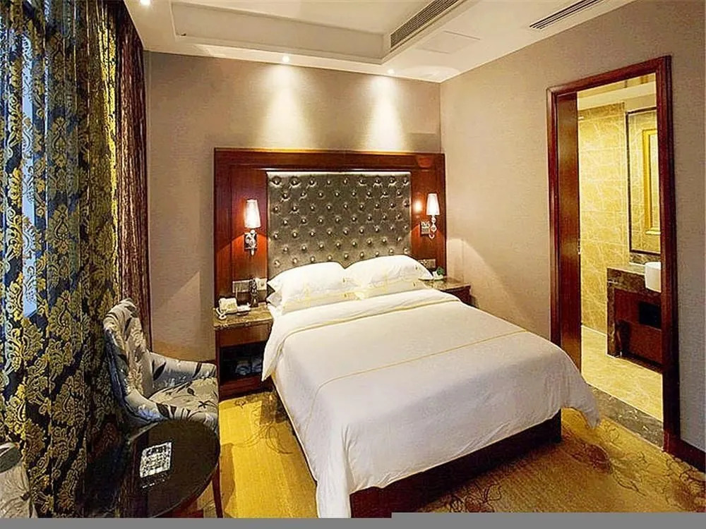 Xiangyun Juntai Hotel