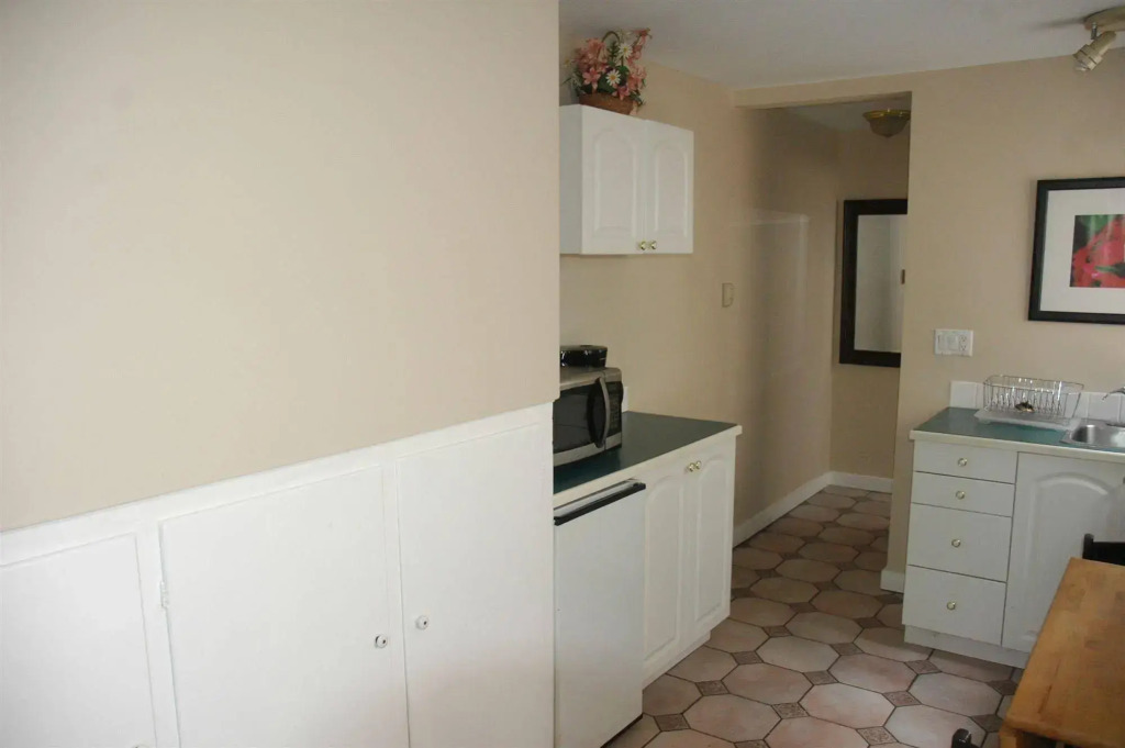 Douglas Guest House