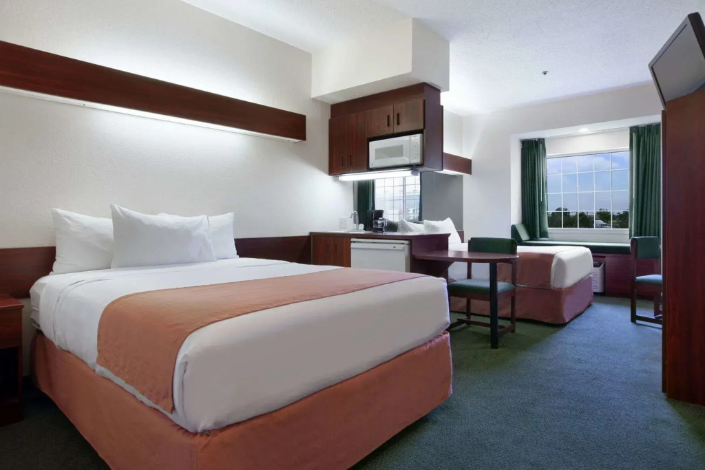 Trident Inn & Suites, Baton Rouge
